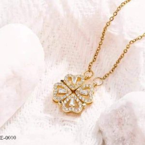 Stylish Beautiful Heart Locket